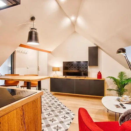 Nid Douillet A 30 Metres De La Grande De - La Vague - Lejlighed